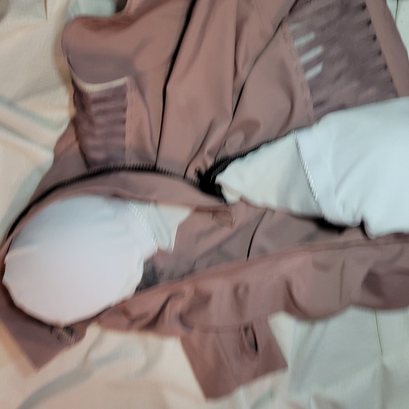 NWOT ELEGANT MESH DETAIL CUT OUT RASHGUARD SUN PROTECTION SWIM BATHING SUIT - Picture 12 of 15